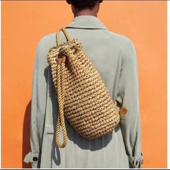 Zara natural woven backpack - Picture 2 of 10